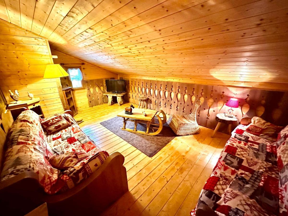 Вилла Refuge Des Cimes Saint-Laurent-en-Grandvaux Экстерьер фото