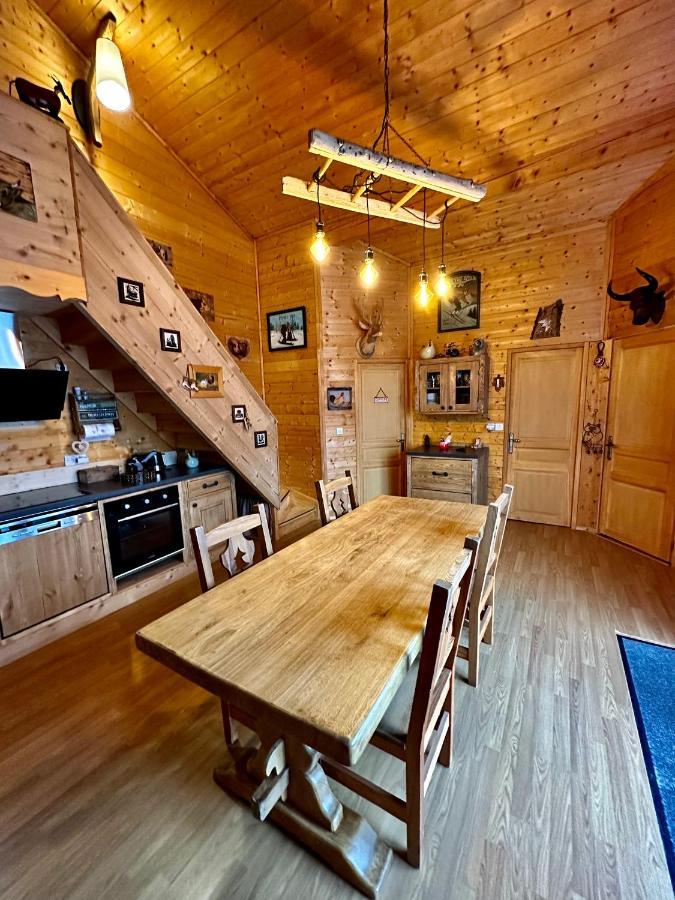 Вилла Refuge Des Cimes Saint-Laurent-en-Grandvaux Экстерьер фото