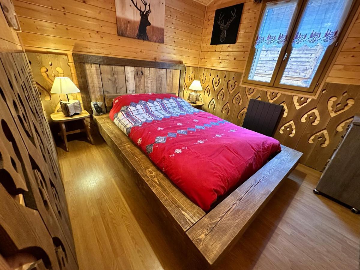 Вилла Refuge Des Cimes Saint-Laurent-en-Grandvaux Экстерьер фото